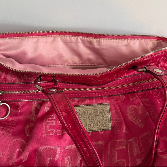 Coach Poppy Storypatch Limited Edition Hot Pink Tote - Picture 7 of 16